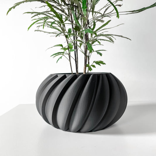 The Oro Interior Planter Pot with Drainage Tray