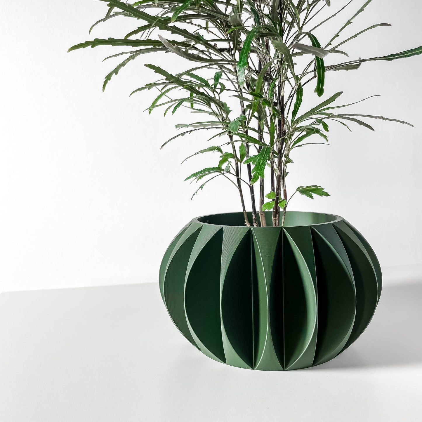 KIRE INTERIOR PLANTER POT WITH DRAINAGE TRAY