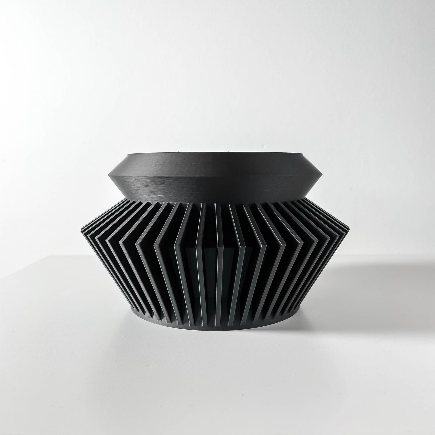 The Quano Interior Planter Pot with Drainage Tray