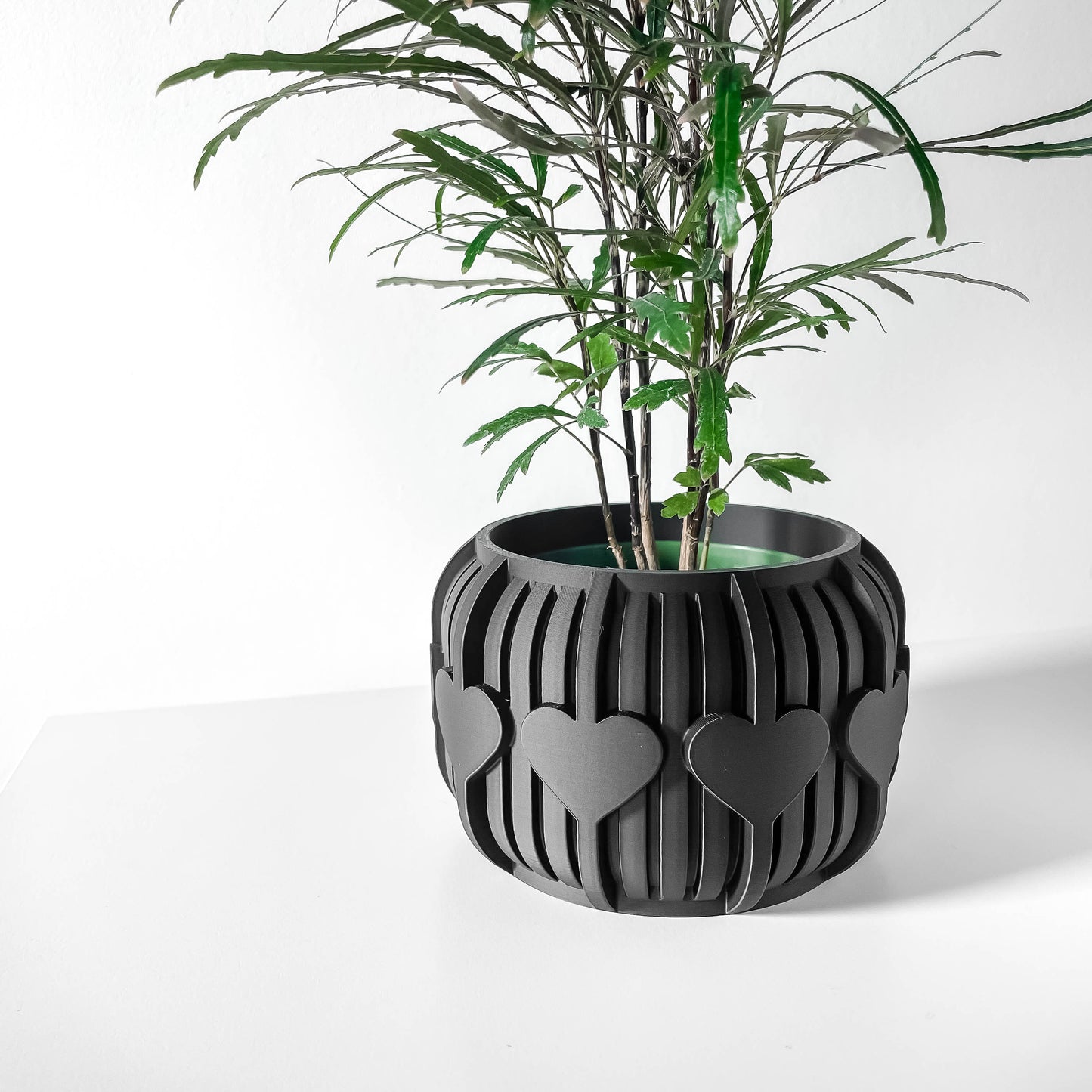 The Aldes Heart Interior Planter Pot with Drainage Tray