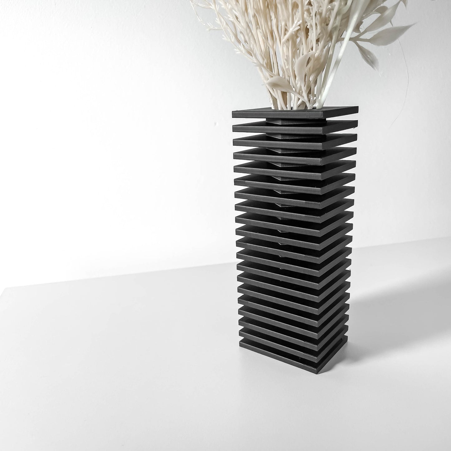 The Nado Vase