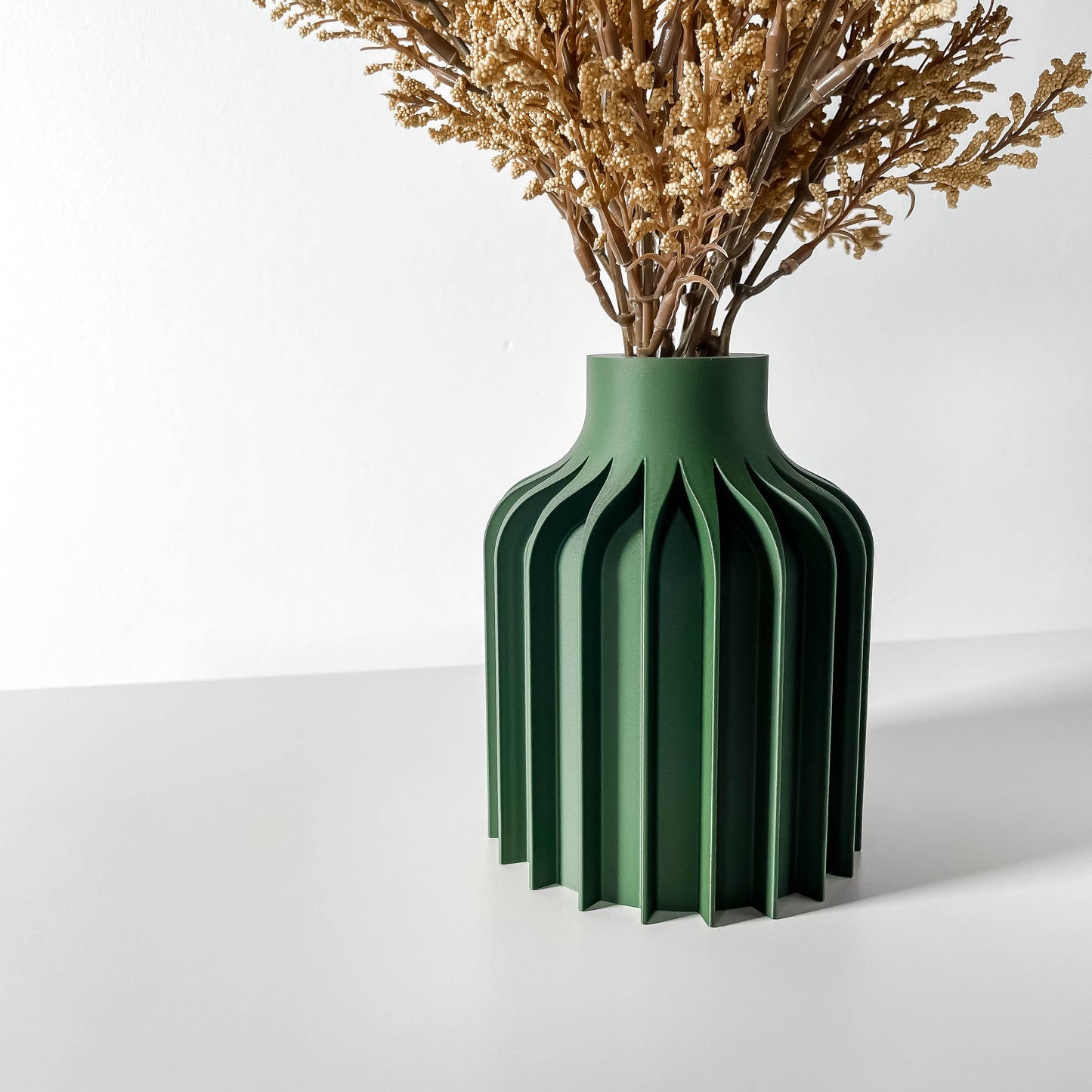 The Kinsu Short Vase